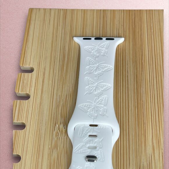 Apple Watch Band Butterfly Silicone Strap Buckle White 42/44/45/49mm NWT - Picture 10 of 10